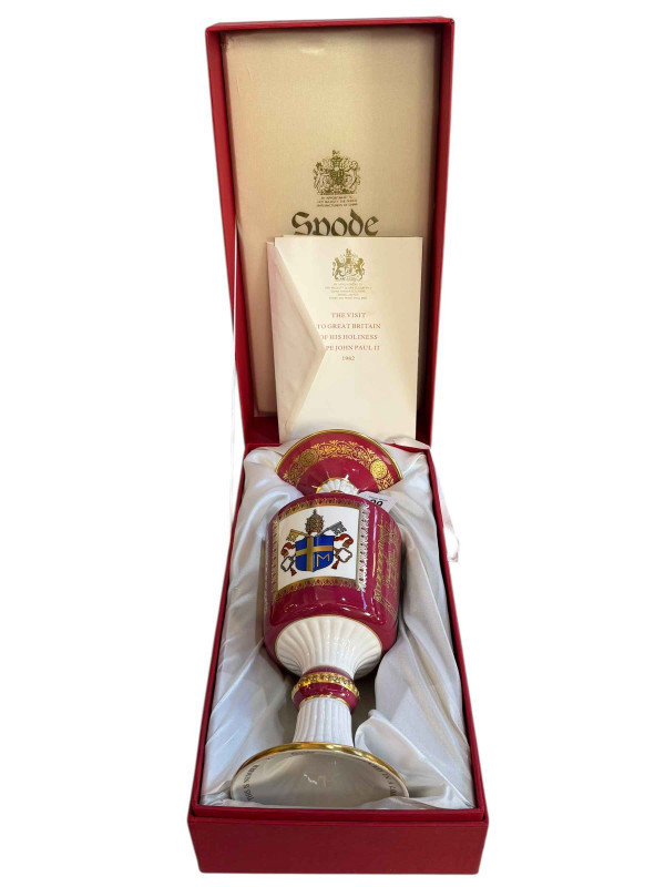Large Spode limited edition 'The Papal or Vatican Chalice' No. 29 of 500, with certificate.