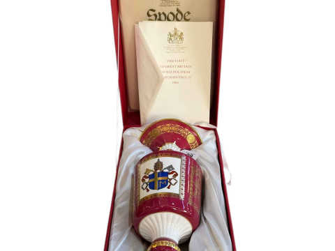 Large Spode limited edition 'The Papal or Vatican Chalice' No. 29 of 500,...