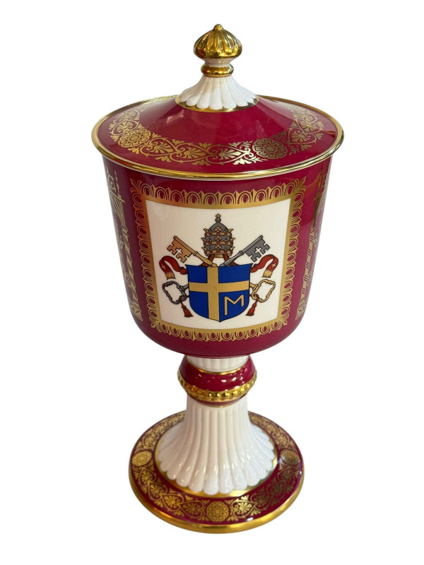 Large Spode limited edition 'The Papal or Vatican Chalice' No. 29 of 500, with certificate.