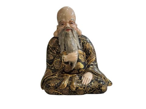 Satsuma seated figure, 11cm.