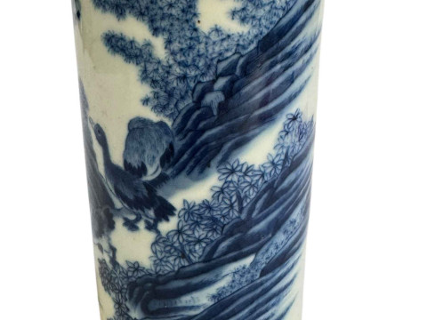 Chinese blue and white sleeve vase with six character mark, 17cm. thumbnail