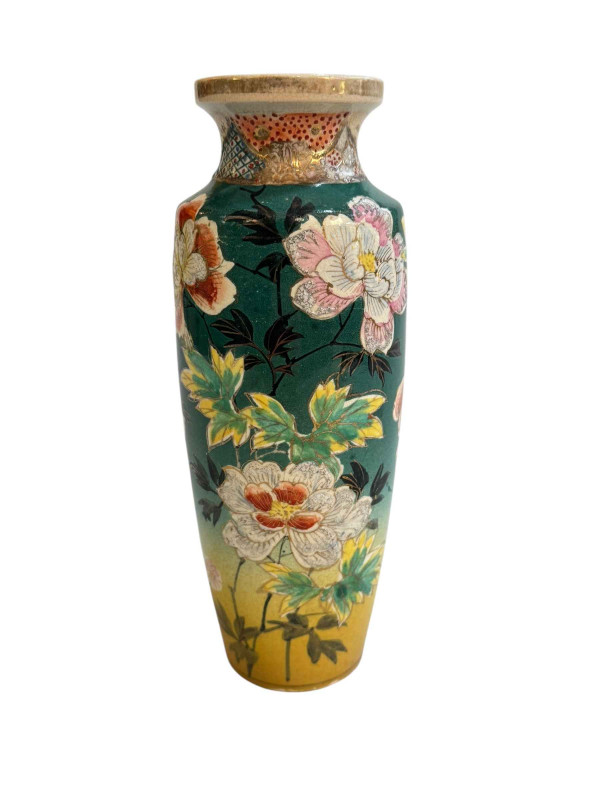 Satsuma vase with flower decoration, signed on base, 21cm.