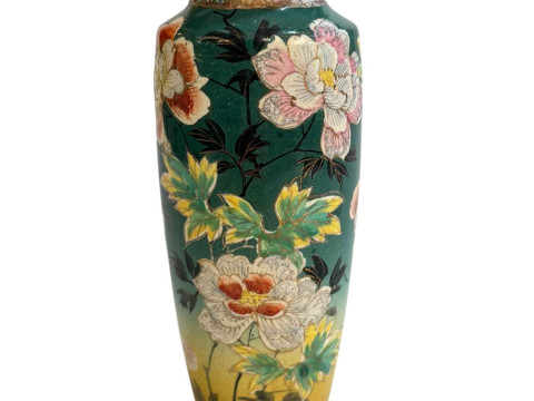 Satsuma vase with flower decoration, signed on base, 21cm.