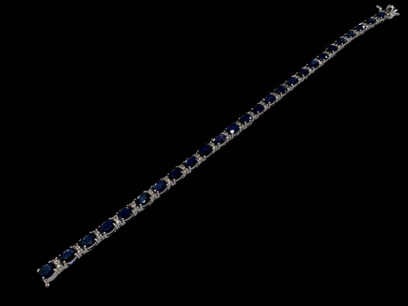 Sapphire and diamond bracelet set in 18 carat white gold, sapphire 9.50cts and diamonds 0.28cts.