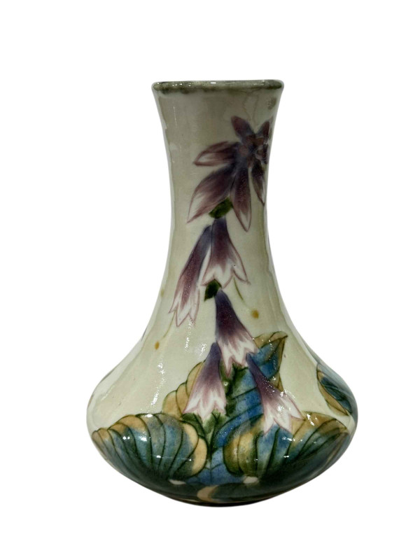 Cobridge stoneware 'Moorcroft' vase, 18cm.