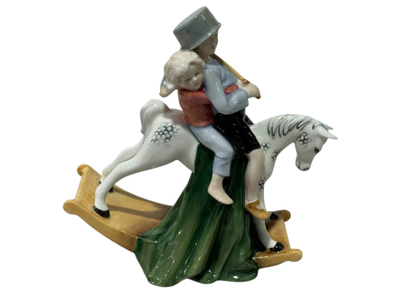 Royal Doulton Hold Tight.