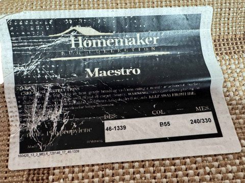 As new Shiraz breeze beige carpet, 3.40 x 2.40m. thumbnail