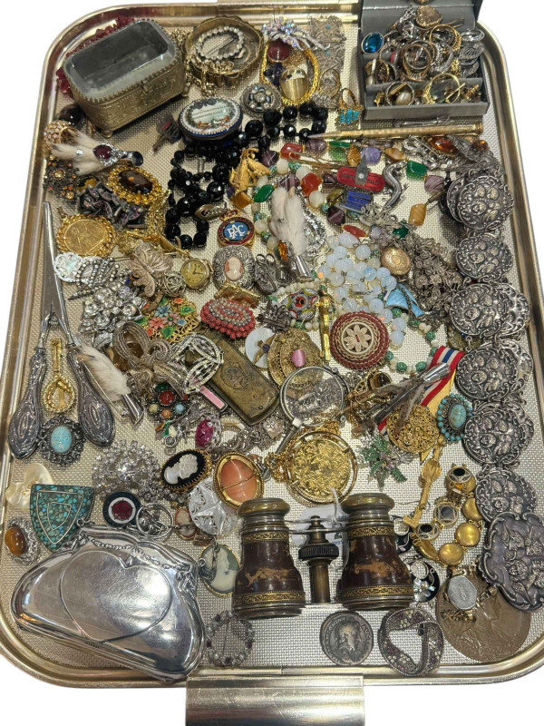 Collection of costume jewellery including silver, opera glasses, etc.