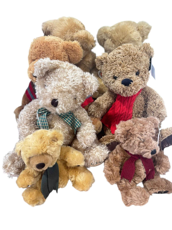 Collection of seven Fraser bears.