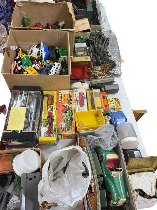 Collection of model vehicles, model railway, tinplate toys, etc.