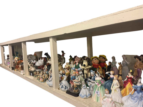 Full shelf of glass and china including figurines, large Chinese vase,...