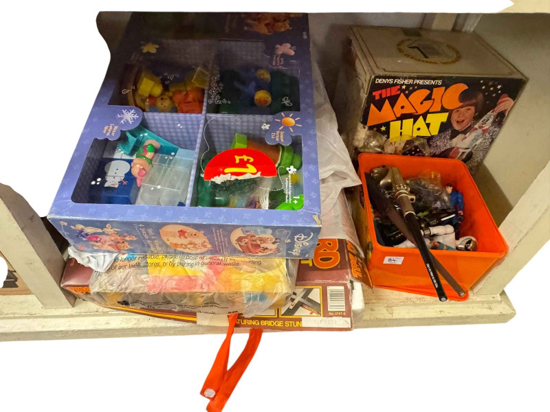 Vast collection of vintage toys and games, annuals and other books, three pairs of vintage football boots, football programmes, Lego, Star Wars, badges, etc.