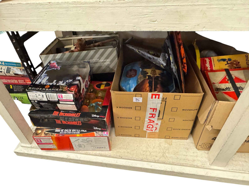 Vast collection of vintage toys and games, annuals and other books, three pairs of vintage football boots, football programmes, Lego, Star Wars, badges, etc.