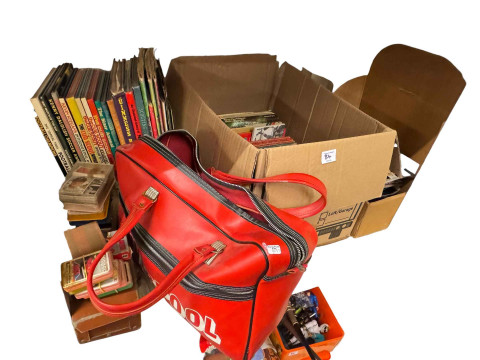 Vast collection of vintage toys and games, annuals and other books, three pairs of vintage football boots, football programmes, Lego, Star Wars, badges, etc. thumbnail