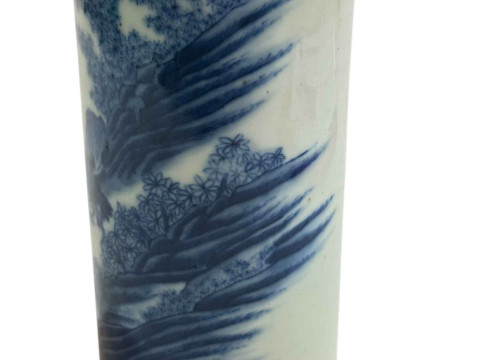 Chinese blue and white brush pot with six character mark, 17cm. thumbnail