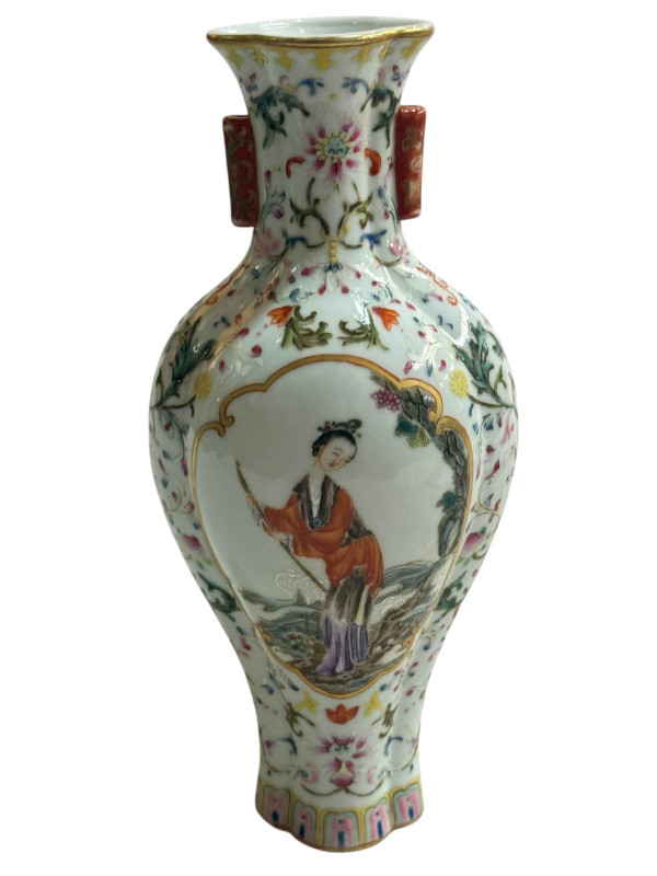 Chinese porcelain vase decorated with figural panels and floral borders with Jiaqing seal mark to base, 24cm.