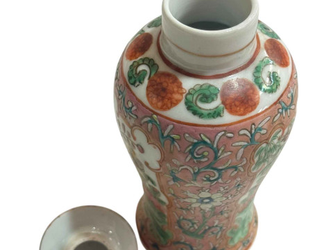 Small Chinese famille rose decorated lidded vase with bird and butterfly design and fo dog mount, 15.5cm. thumbnail