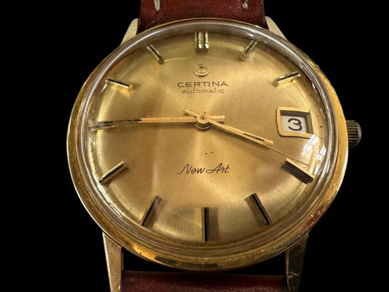 Certina Automatic 'New Art' gents wristwatch with leather strap.
