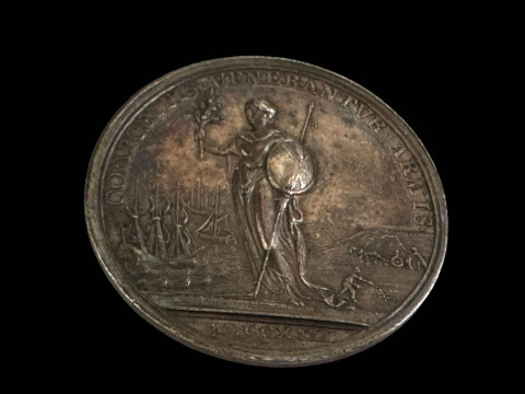 Queen Anne 'Peace of Utrecht' 1713 medal. thumbnail