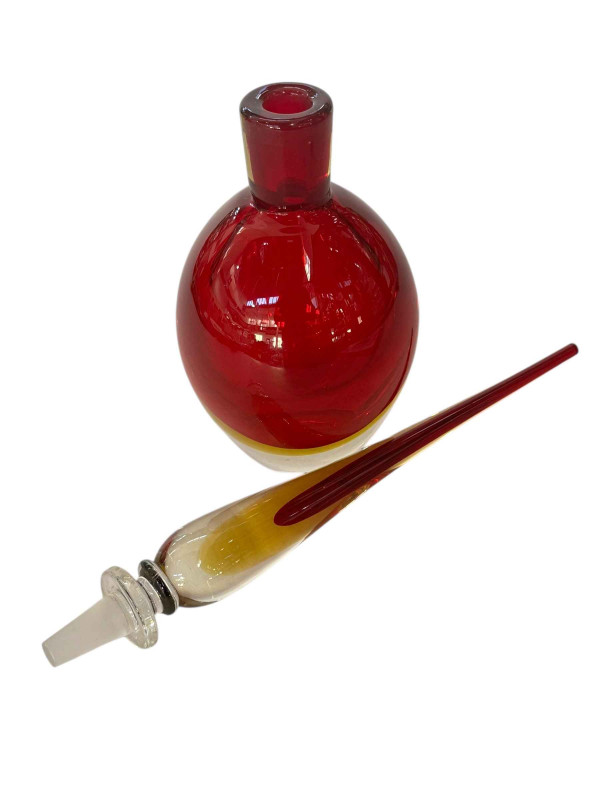 Murano Sommerso glass bottle and stopper in the manner of Antonio Da Ros, 51cm.