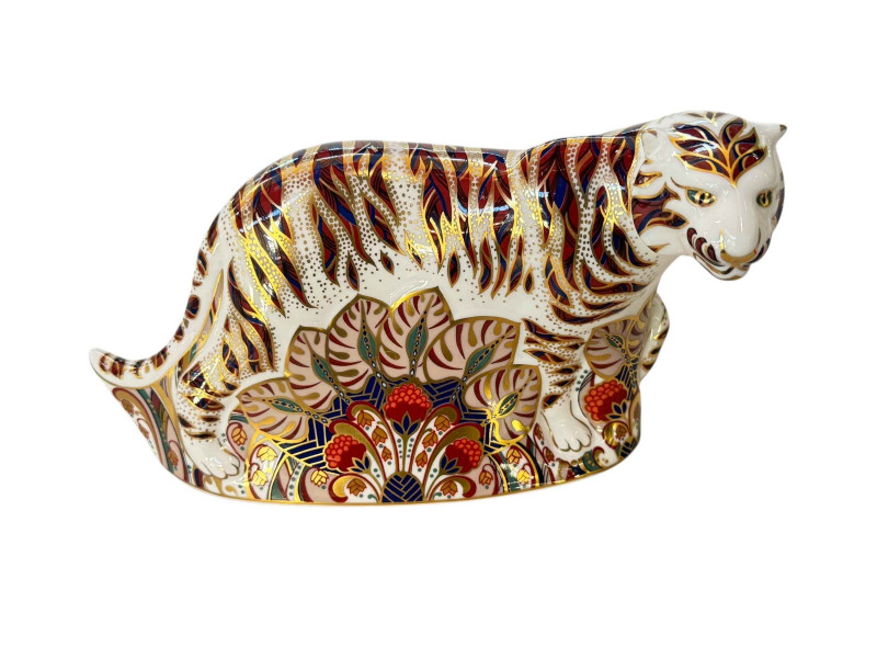 Royal Crown Derby Bengal Tiger paperweight with gold stopper.