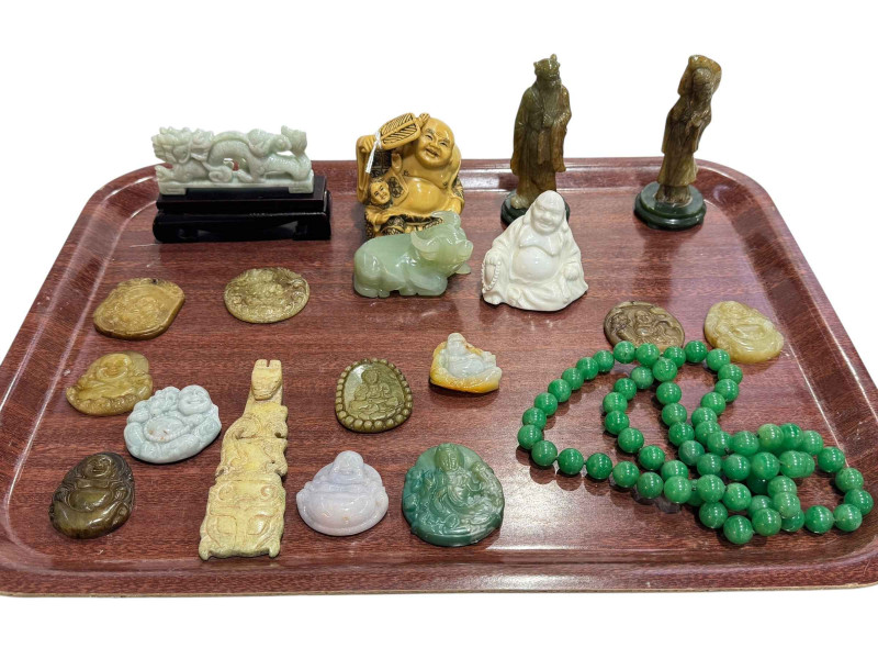 Collection of Jade and other pendants, figures, Buddha and bead necklace (19).