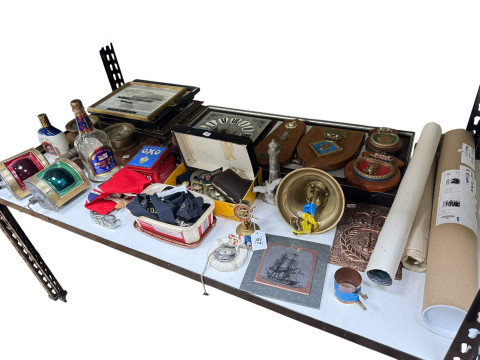 Mixed lot of marine related items including pictures, lamps, clock, etc.