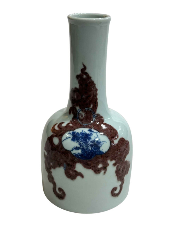 Chinese pottery mallet vase decorated with floral design, six character mark to base.