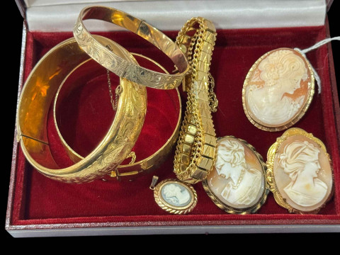 One 9 carat gold mounted cameo brooch, together with three other cameos...