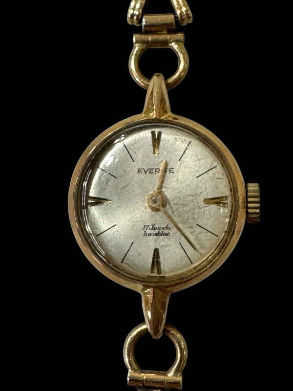 Everite ladies watch with 9 carat gold bracelet.
