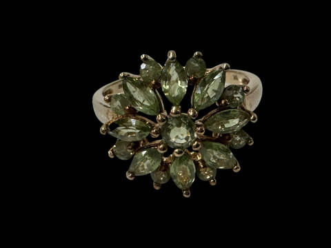 Peridot flower cluster 9 carat gold ring, size N/O.