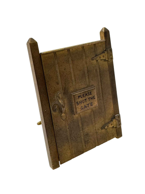 Novelty brass 'Please Shut the Gate' photograph frame.