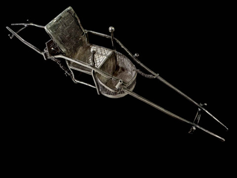 Chinese silver sedan chair, hallmarked, 10.5cm length.