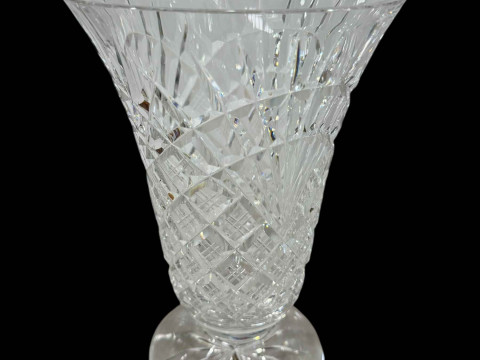 Large Waterford Crystal vase on pedestal foot, 25cm.