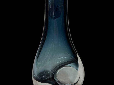 Tall Polish Art Glass vase, 32cm.