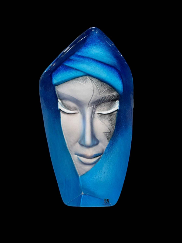 Mats Jonasson Batzeba glass paperweight.