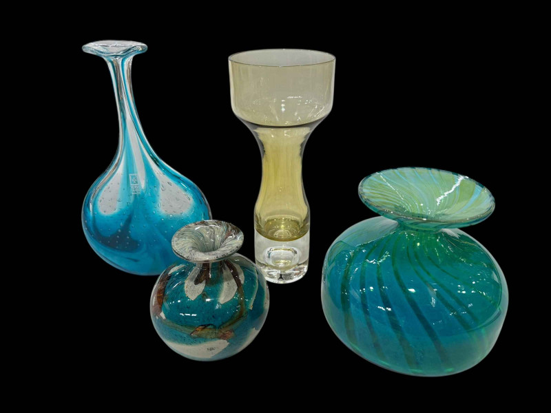 Three Mdina glass vases and Swedish Seda Bubble vase (4).