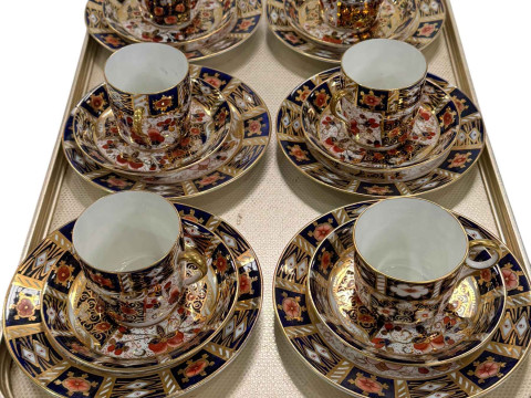 Six Royal Crown Derby style Imari pattern trios.