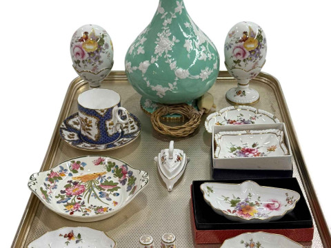 Royal Crown Derby table lamp, Royal Crown Derby 'Derby Posies' china including...
