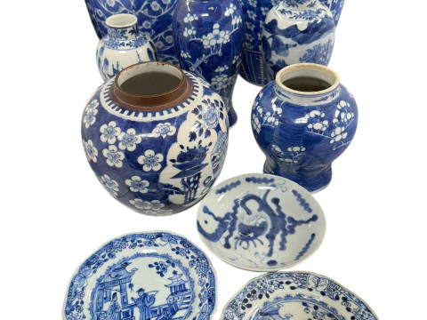 Collection of Chinese blue and white pottery including ginger jars and...