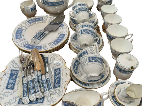 Coalport Revelry part dinner and tea service.