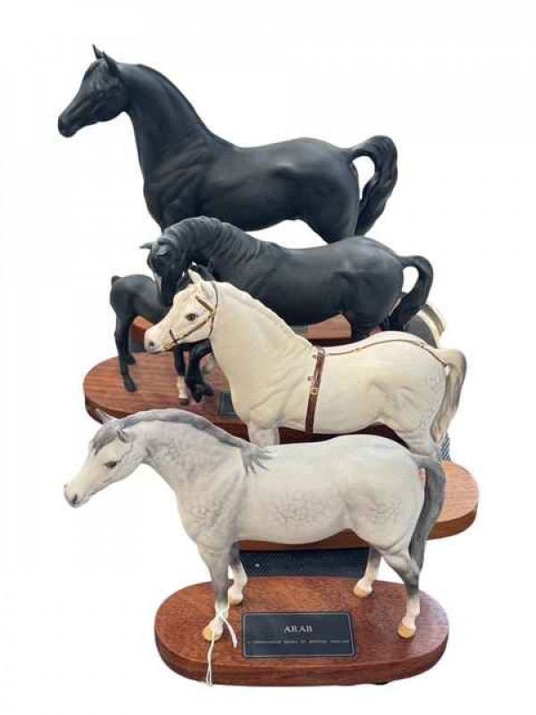Four Beswick horses on wooden plinth; Morgan Horse, 'Tarryall Maestro', Black Beauty & Foal, Gredington Simwnt and Arab.