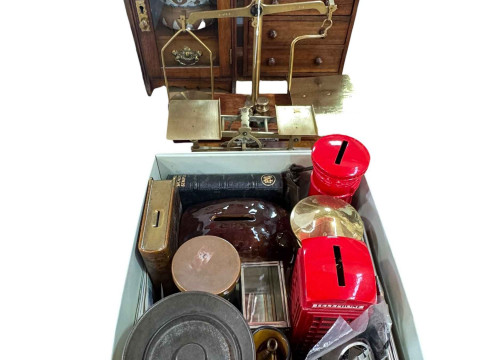 Smokers cabinet with Doulton Stoneware tobacco jar, miniature mahogany...