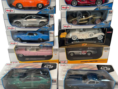 Collection of ten Maisto model vehicles including Porsche 365B Cabriolet,...