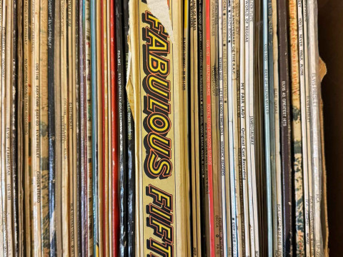 Two boxes of LP records and single records including many Elvis LP's. thumbnail