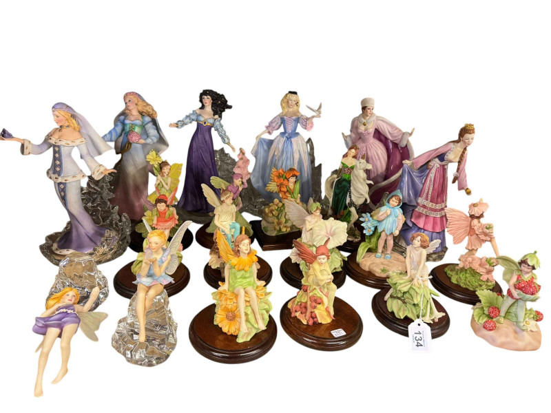 Collection of Danbury Mint The Flower Fairies, six Franklin Mint figures, etc.