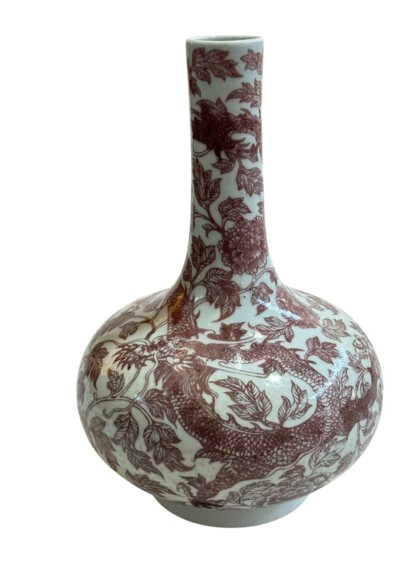 A Chinese ovoid dragon vase with blue seal mark to base.