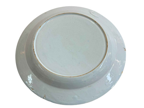 18th Century blue and white Delft charger, decorated with garden scene, 32cm dia. thumbnail