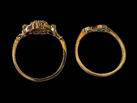 Two 9 carat gold rings set with peridot and aqua. thumbnail