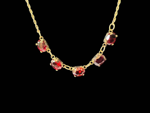 9 carat gold garnet necklace and ring (2). thumbnail
